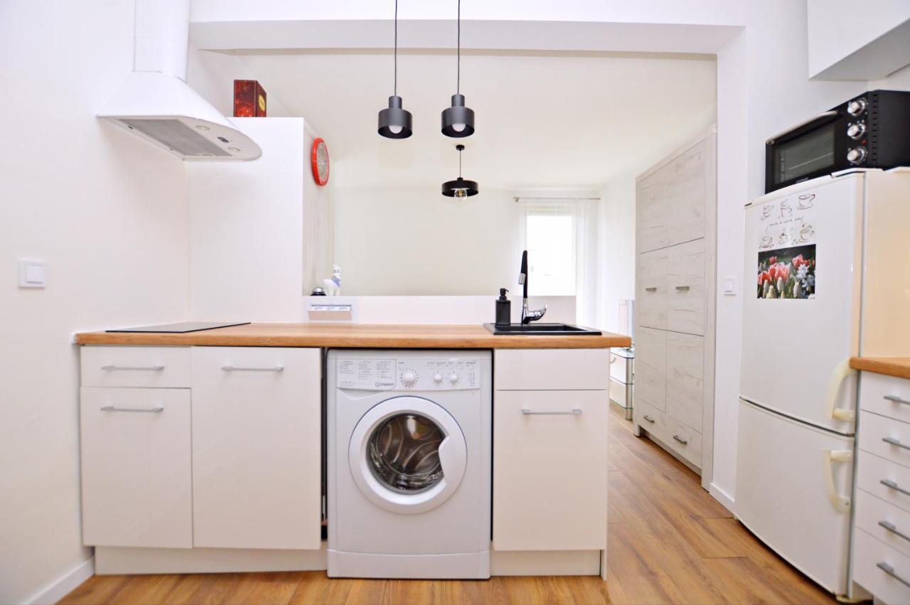 Seaside Studio Apartment Dworska กดัญสก์ ภายนอก รูปภาพ