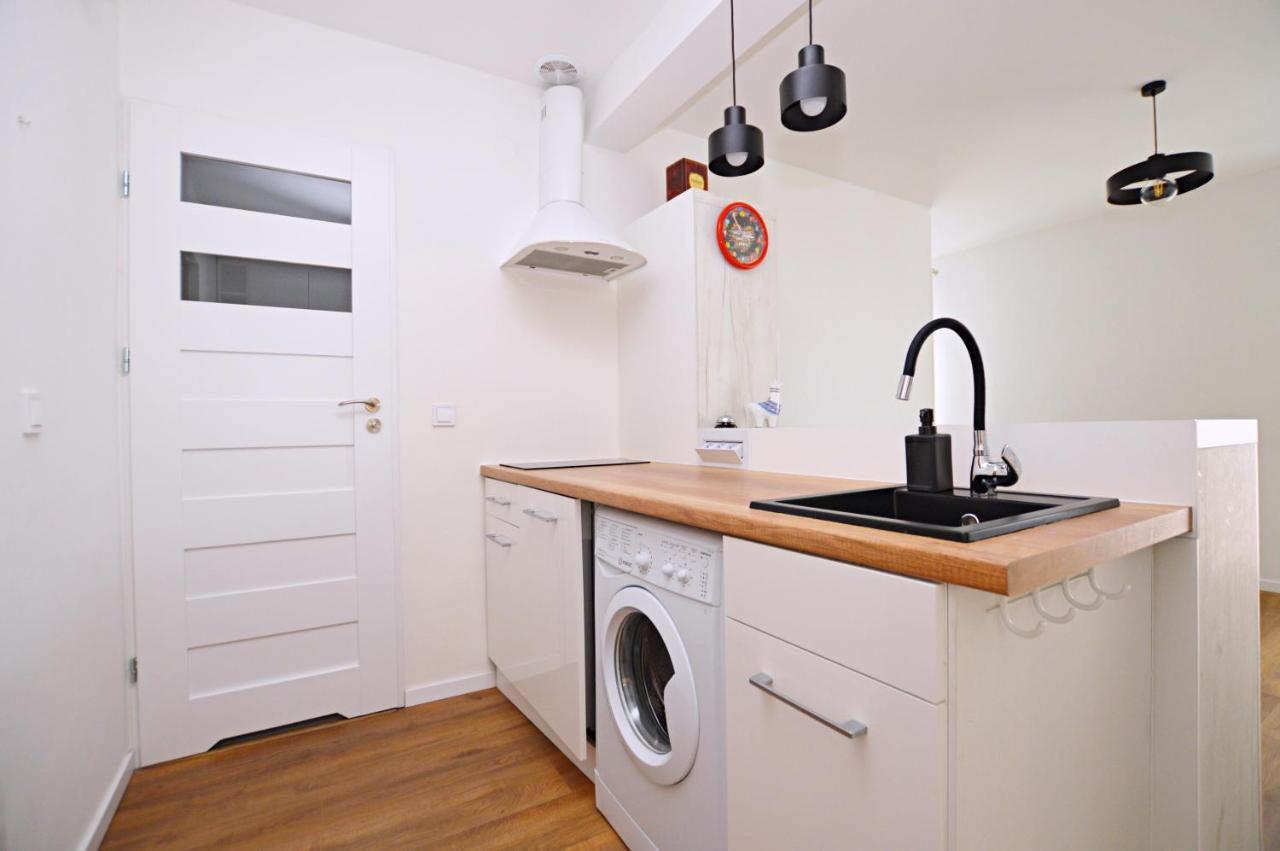 Seaside Studio Apartment Dworska กดัญสก์ ภายนอก รูปภาพ